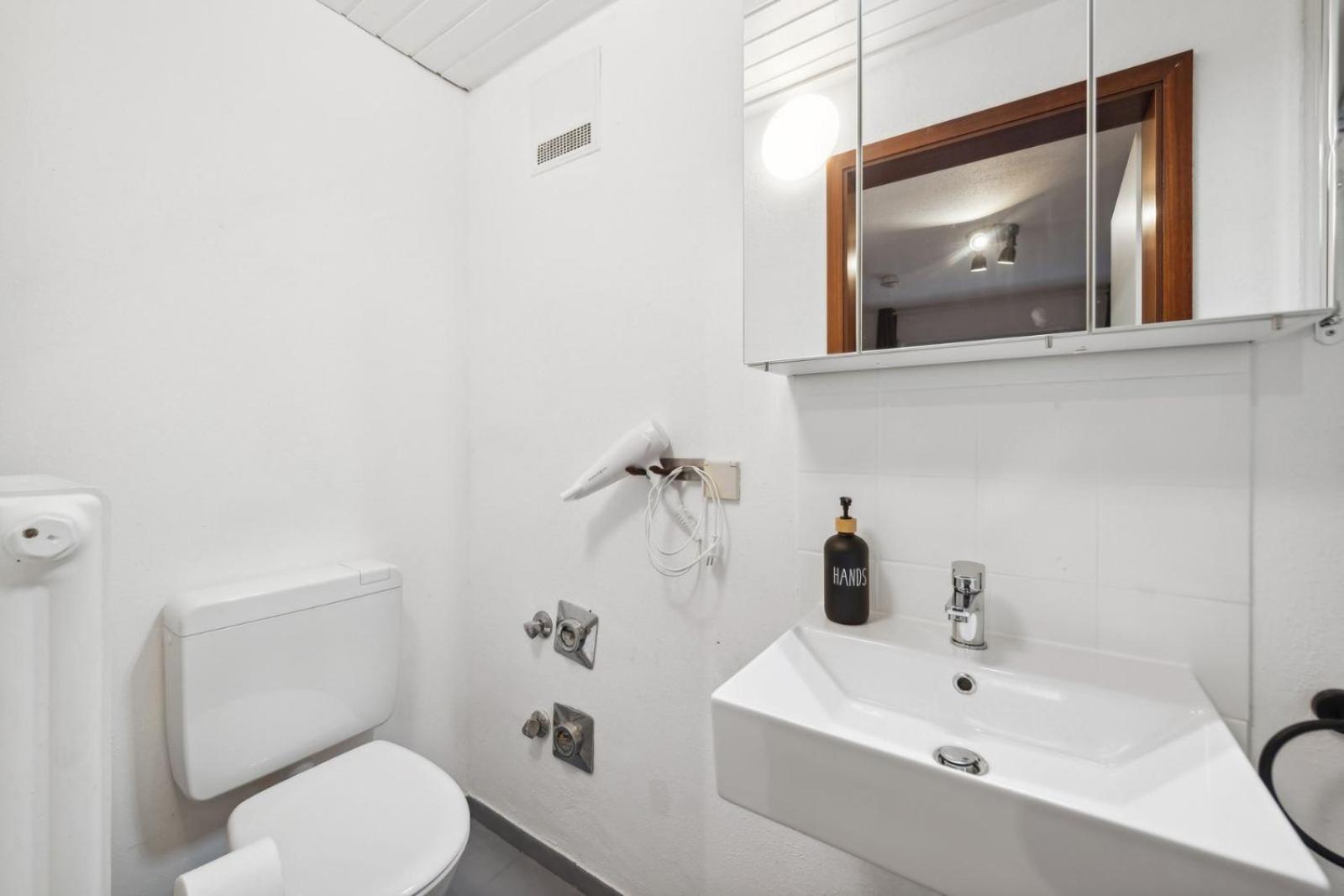 Andriss - Kaiserberg Apartments - Kitchen - Wifi - Parking Kaiserslautern Værelse billede